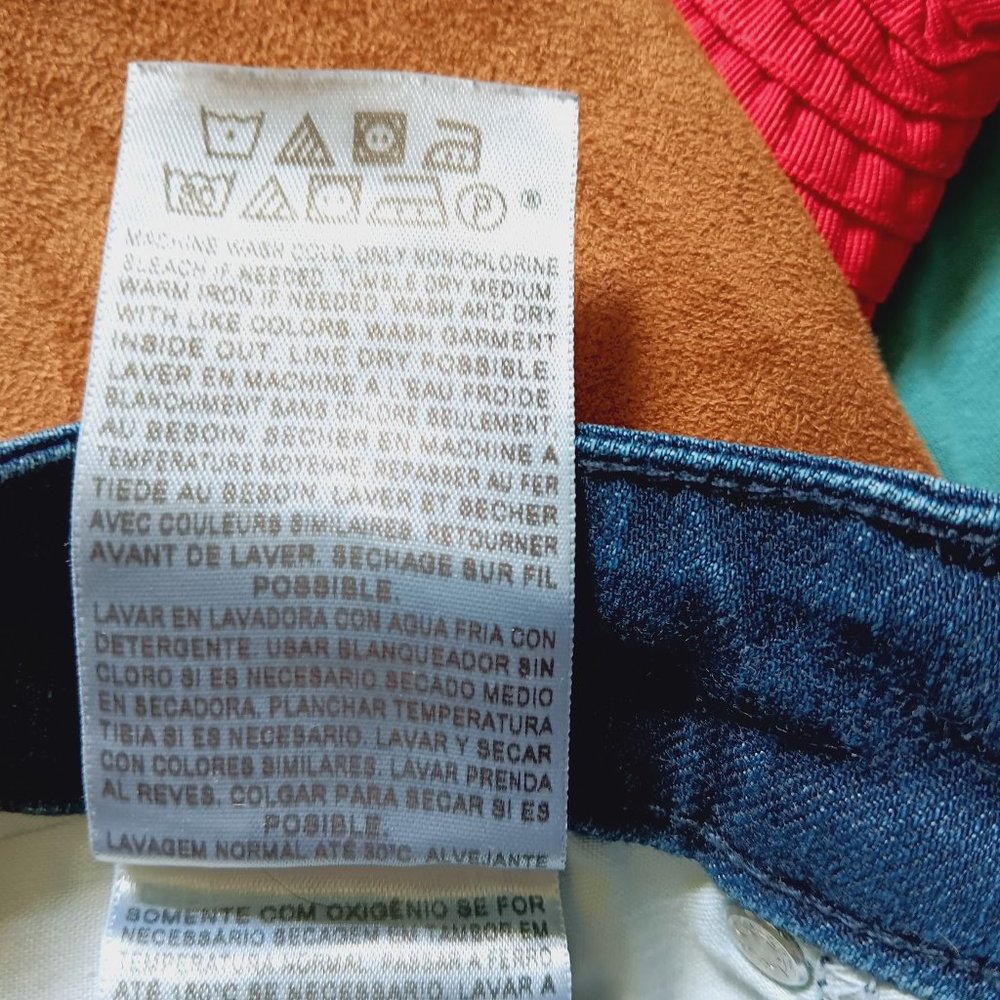 Levi's 531 Low Rise Skinny Jeans, Size 28 - Picture 6 of 8